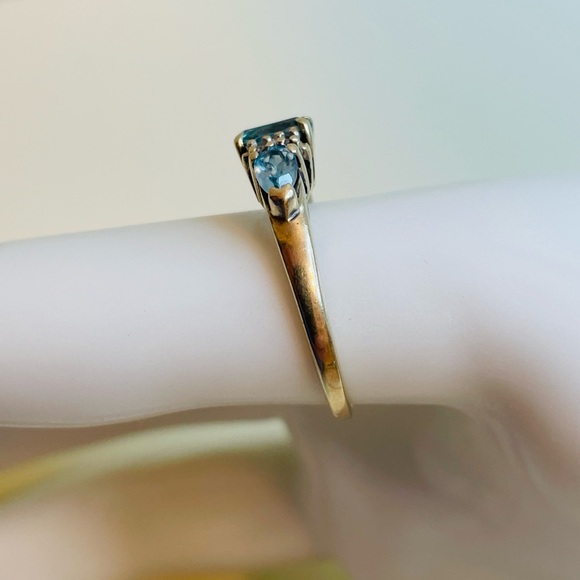 Vintage 10K Abraham David Loewenstark Blue Topaz & Diamond Ring, Size 6 3/4 - Picture 3 of 7